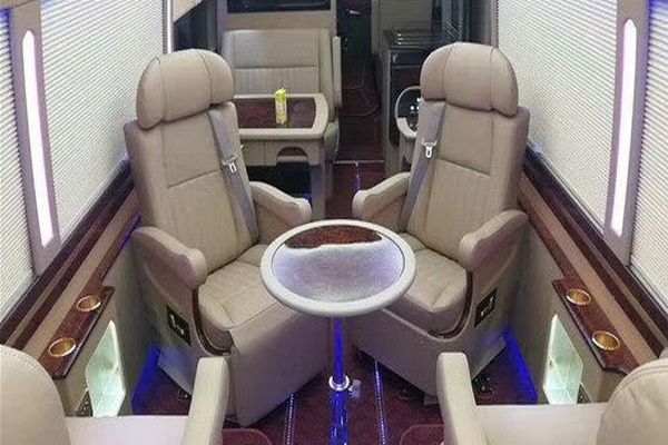 Toyota Coaster luxury and comfort modified parts imported from abroad
